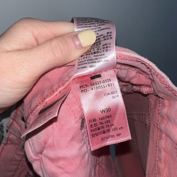 Levi's Pink 501 Original Denim Shorts size 30 - Picture 12 of 12